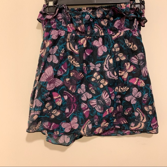 NWOT|Ruffle Skirt with butterfly Pattern - Picture 8 of 16